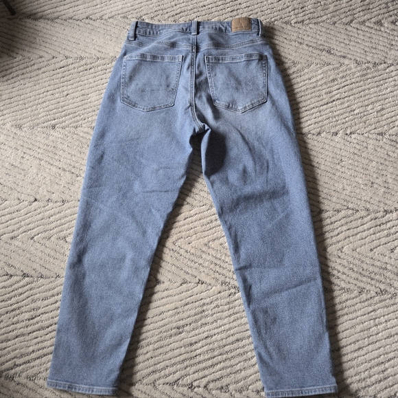 American Eagle women mom jean 4S Short Stretch Comfy French Girl Minimalist - Picture 7 of 14